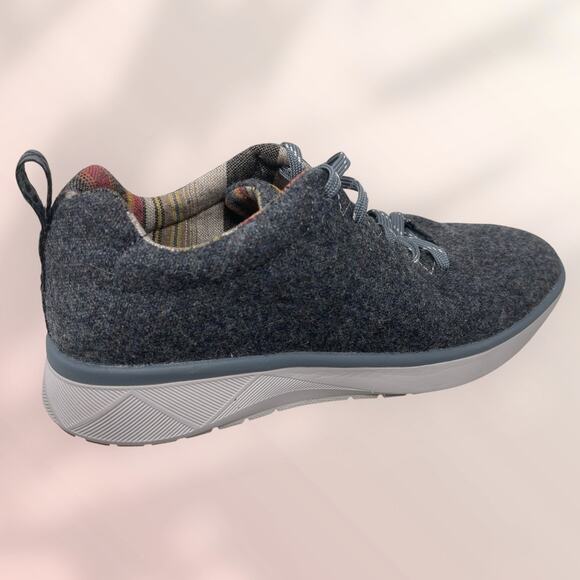 Pendleton Wool Sneakers Women's Sz 8 Vibram Soles Comfy I.1.8 - Picture 2 of 16